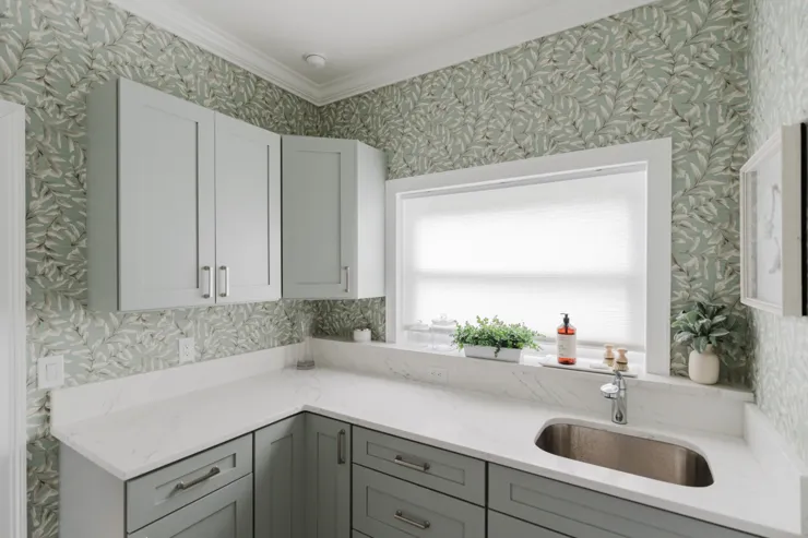 Botanical bathroom wallpaper